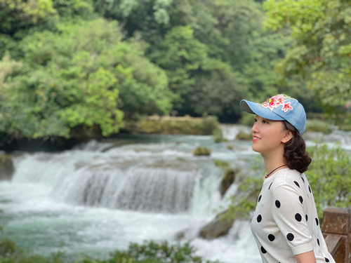 1632734265029025599.jpg 黄靓1_副本.jpg